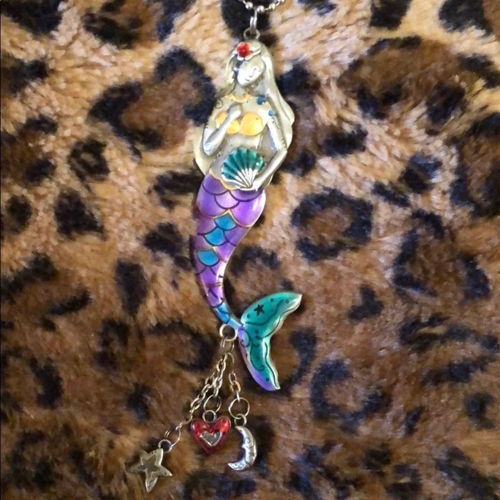 Mermaid 🧜🏼‍♀️ keychain